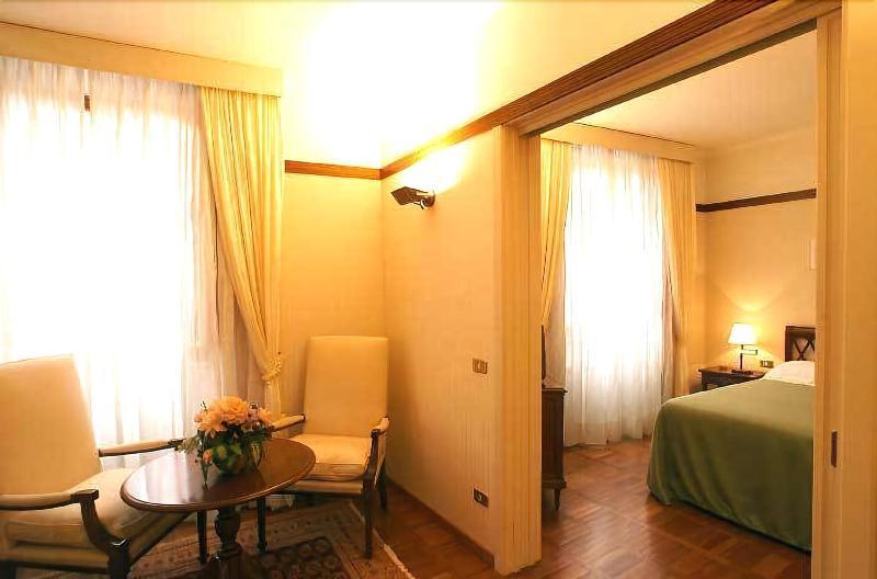 Hotel Hotel&ristorante Miramonti Palazzo Storico 4*