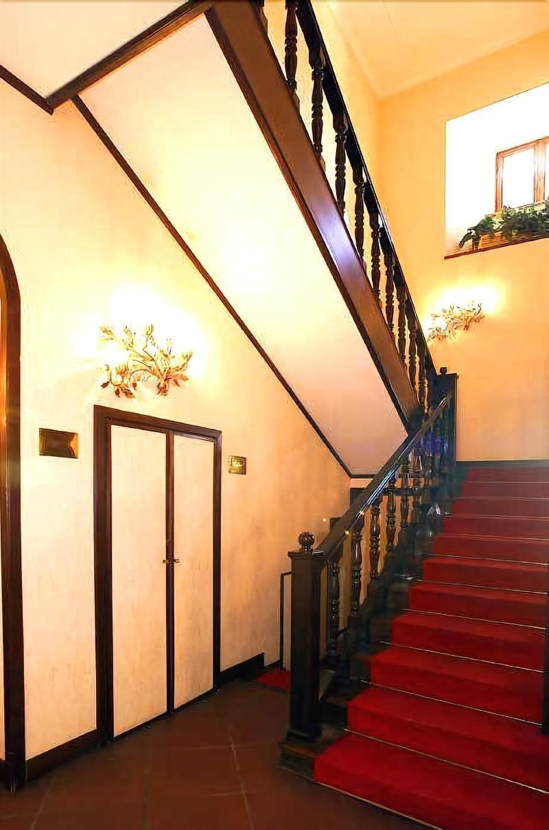 Hotel&ristorante Miramonti Palazzo Storico 4*