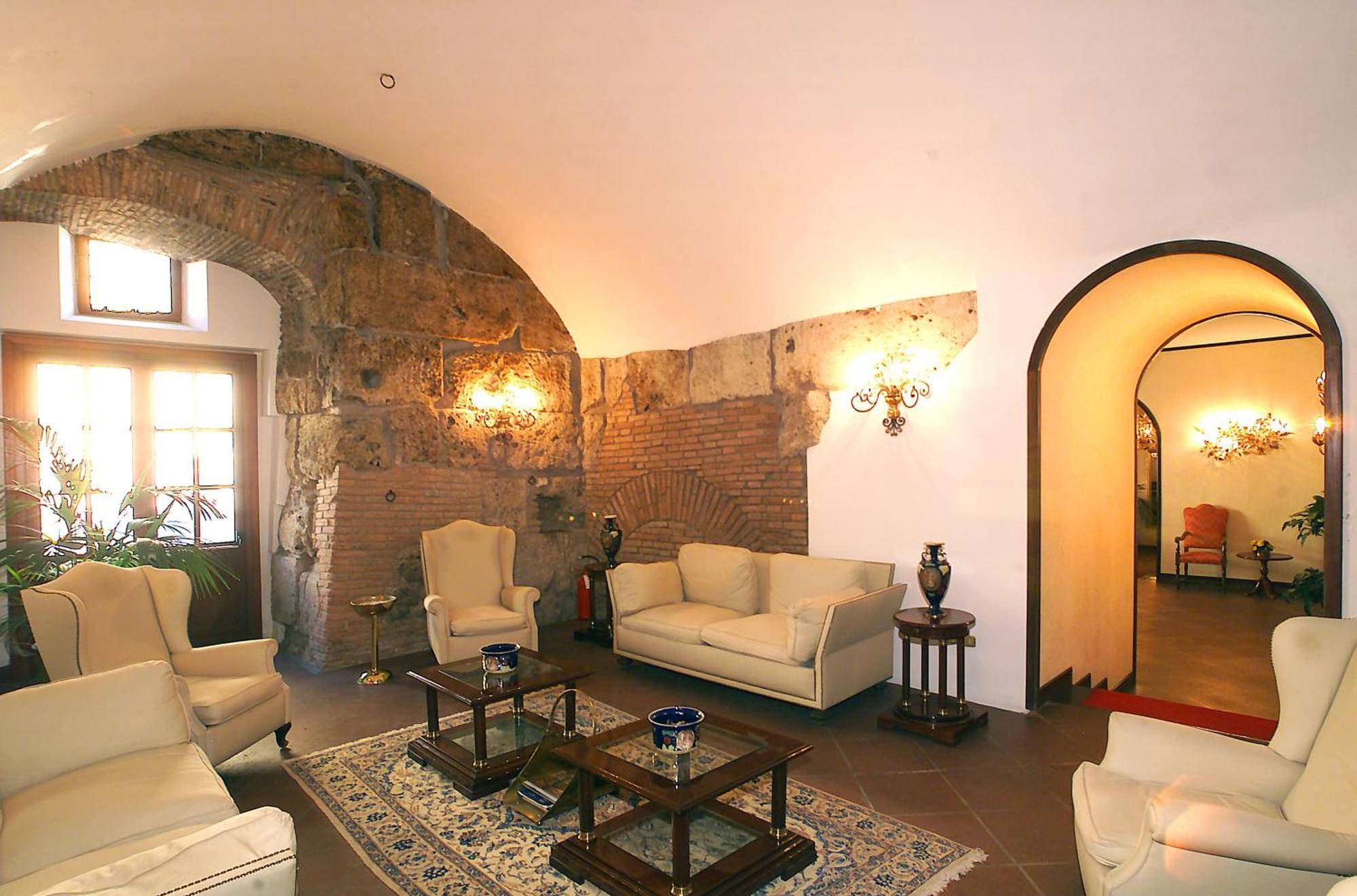 Hotel&ristorante Miramonti Palazzo Storico
