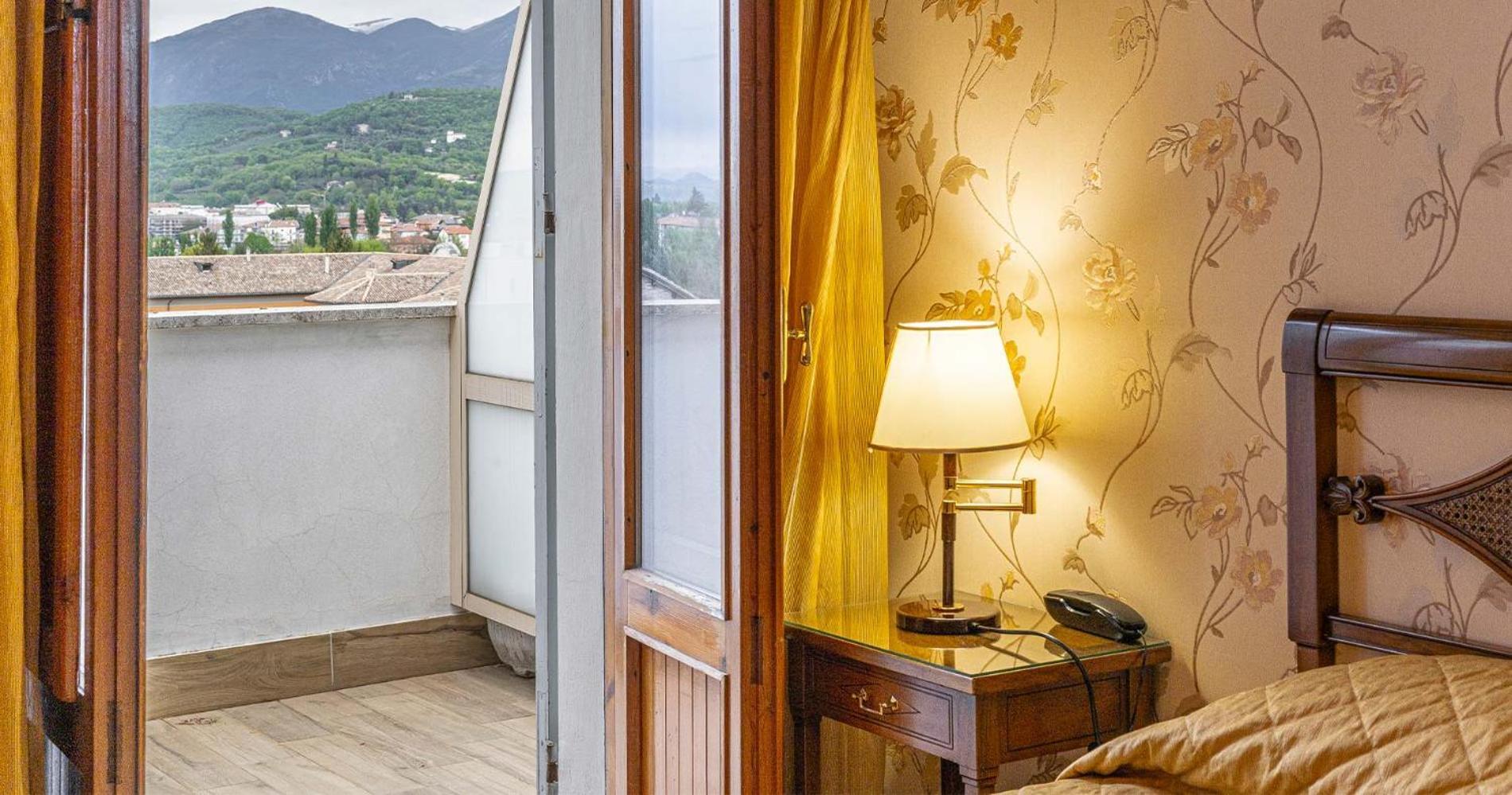 Hotel&ristorante Miramonti Palazzo Storico Rieti