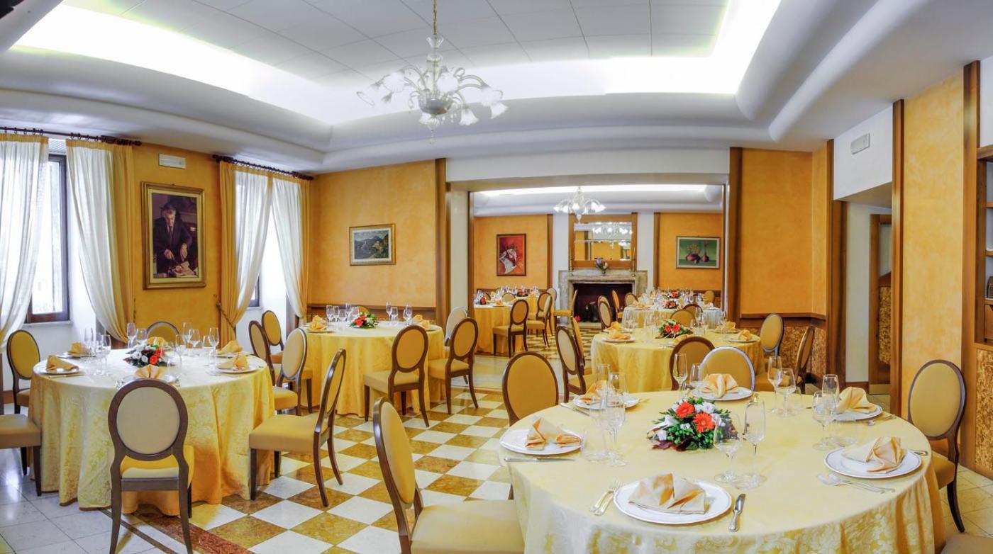 Hotel&ristorante Miramonti Palazzo Storico Hotel Rieti