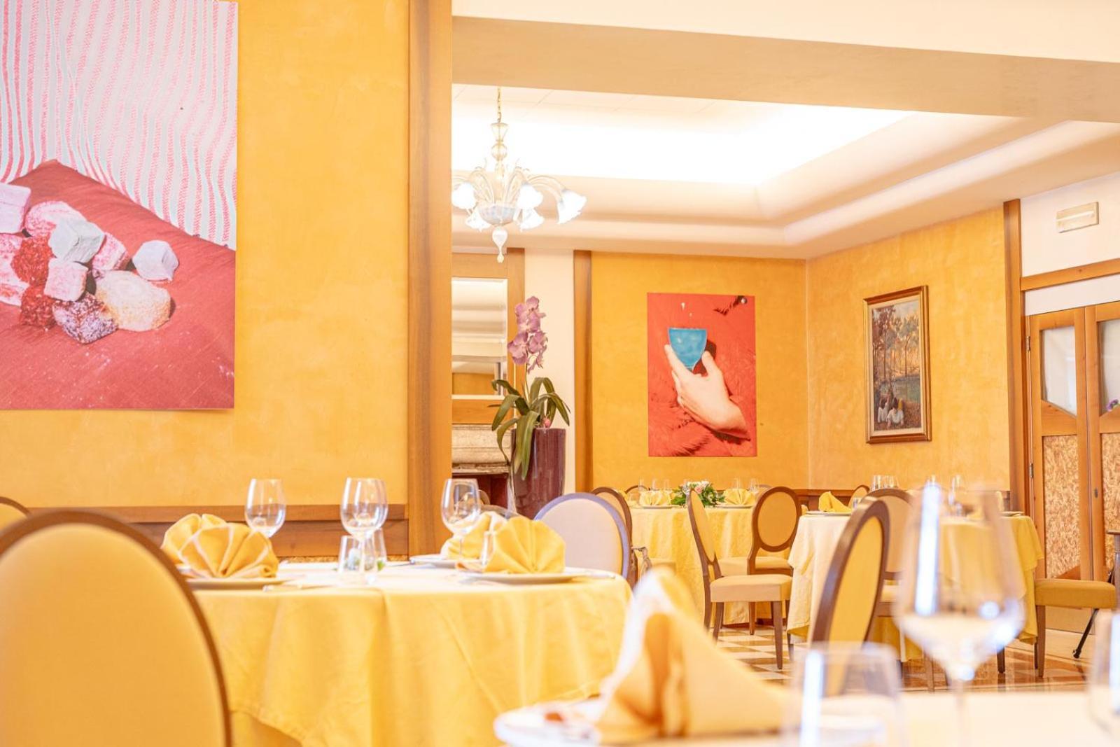 Hotel&ristorante Miramonti Palazzo Storico Hotel